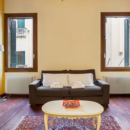 Vip Guest house