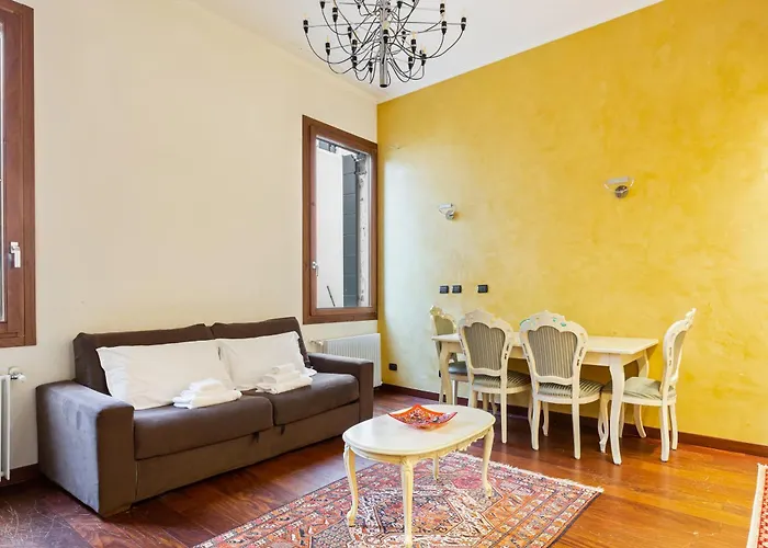 And Ostreghe Bridge ונציה